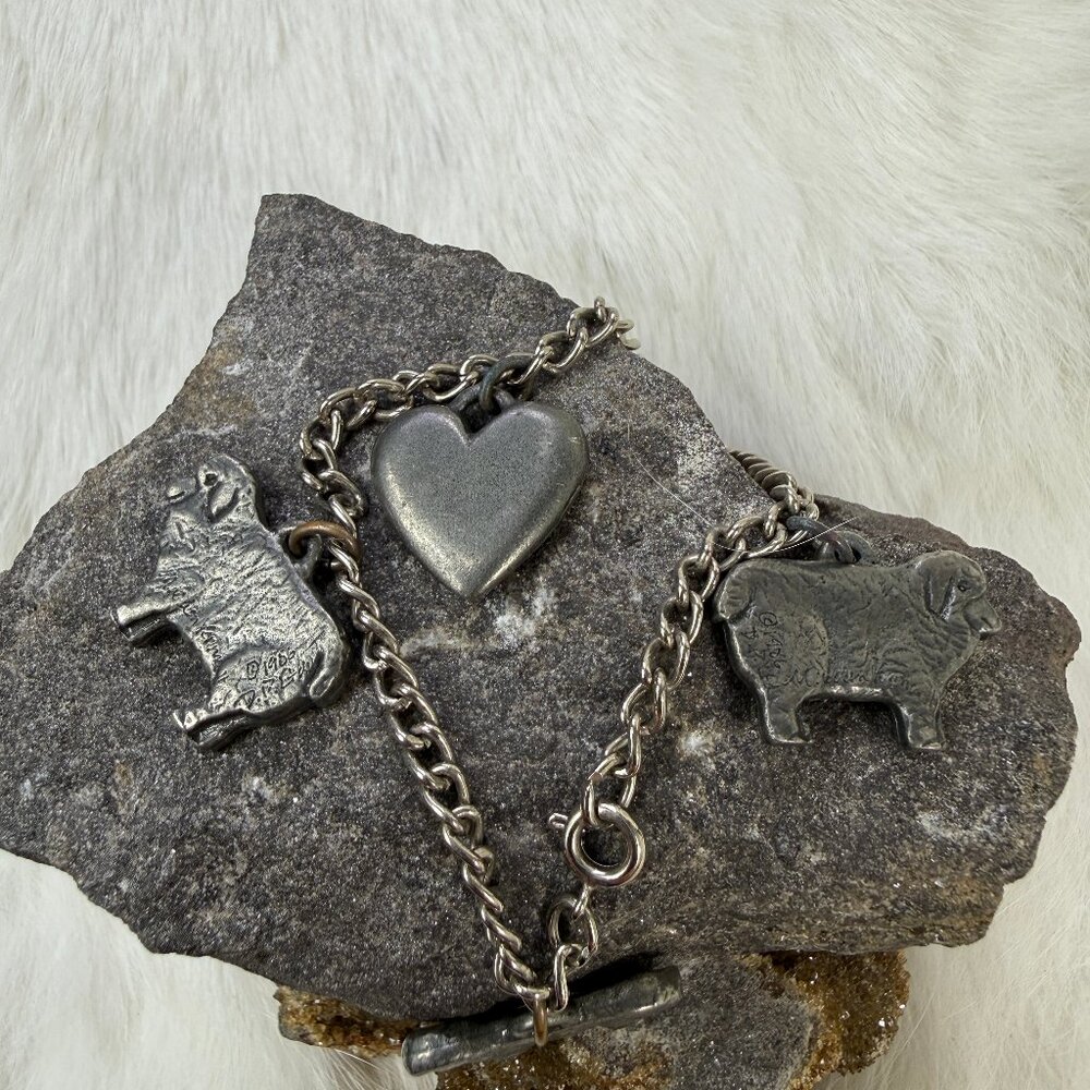 Vintage 1986 D.P. Ltd. Maiden Vermont Pewter Sheep & Heart Charm Bracelet 6"